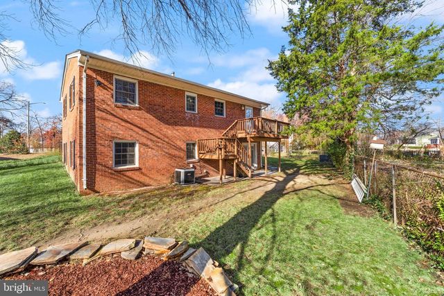 6101 BRIARVIEW CT, Alexandria, VA 22310