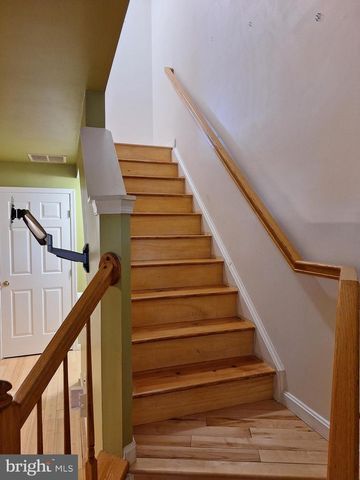 13010 ABNER AVE, Woodbridge, VA 22192