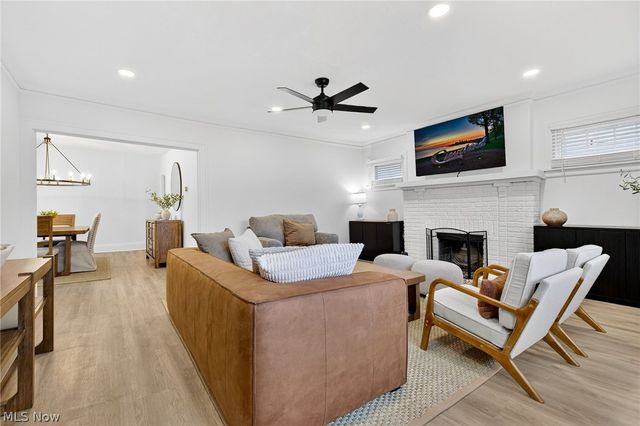 3326 E Overlook Road, Cleveland Heights, OH 44118