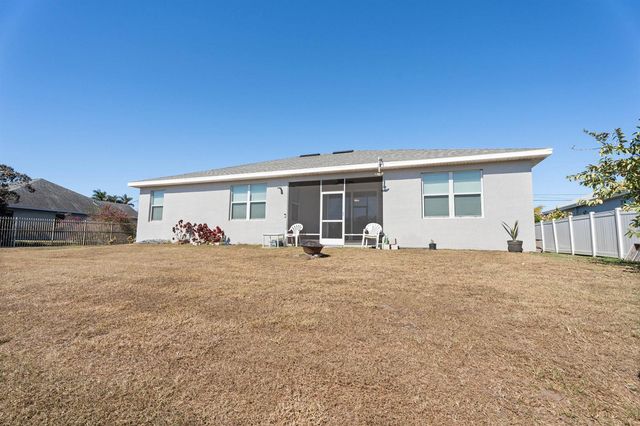 1568 SW Abacus Avenue, Port St. Lucie, FL 34953