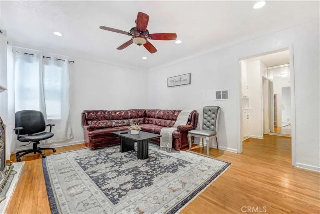 619 E Fairview, Inglewood, CA 90302