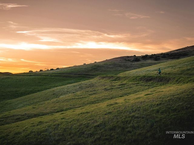 6161 E Prominence Ct, Boise, ID 83716