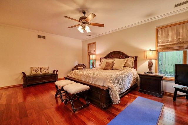811 Farwell Drive, Madison, WI 53704