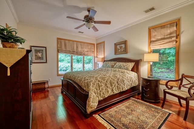811 Farwell Drive, Madison, WI 53704
