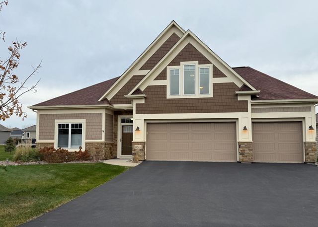 8824 Upper 7th Place N, Lake Elmo, MN 55042