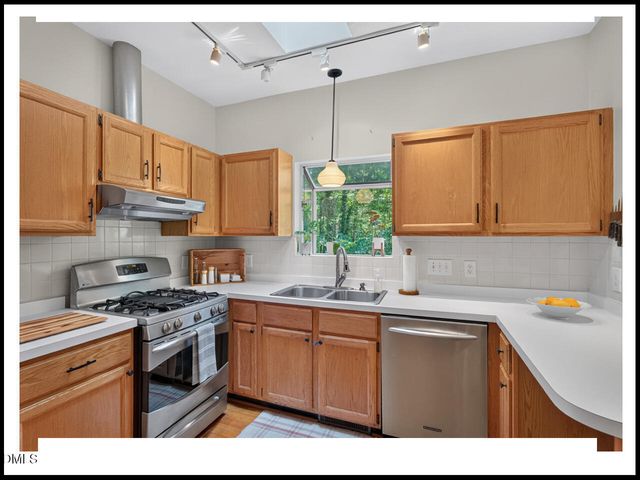107 Alba Lane, Durham, NC 27707