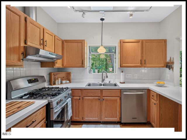 107 Alba Lane, Durham, NC 27707