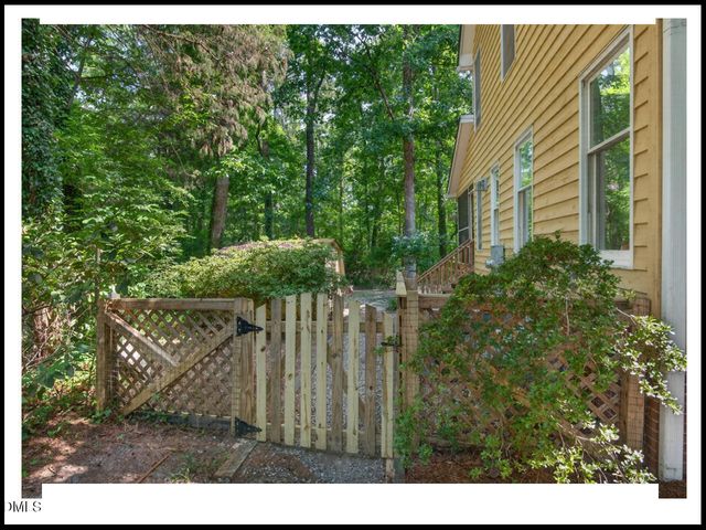107 Alba Lane, Durham, NC 27707