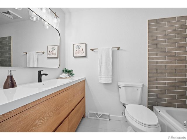 6757 Xenon Drive, Arvada, CO 80004
