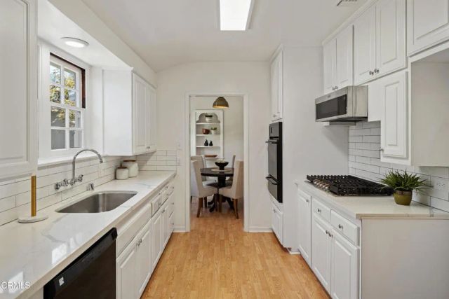 2043 Pepper Drive, Altadena, CA 91001