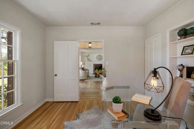 2043 Pepper Drive, Altadena, CA 91001