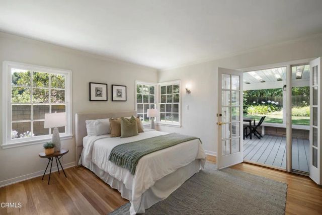 2043 Pepper Drive, Altadena, CA 91001