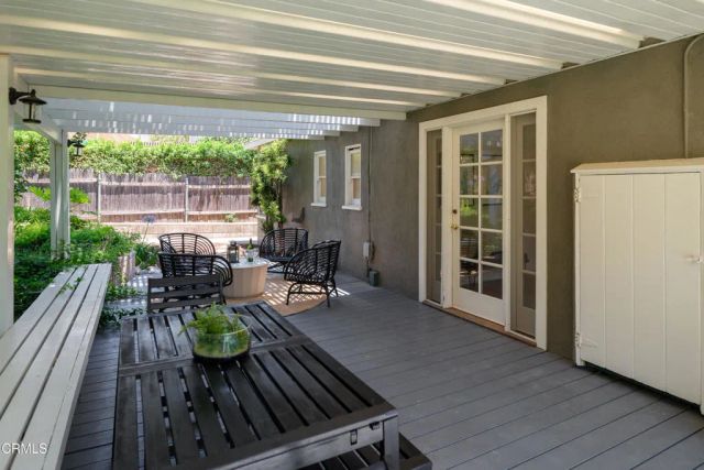 2043 Pepper Drive, Altadena, CA 91001