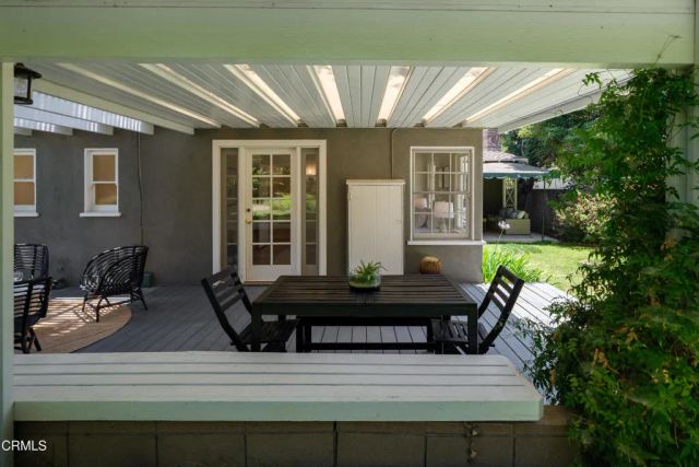2043 Pepper Drive, Altadena, CA 91001