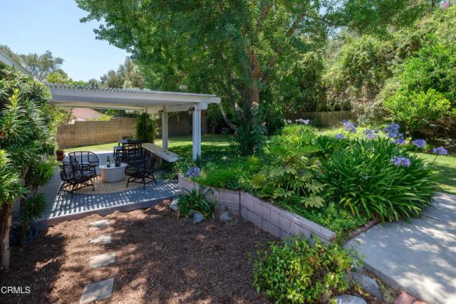 2043 Pepper Drive, Altadena, CA 91001