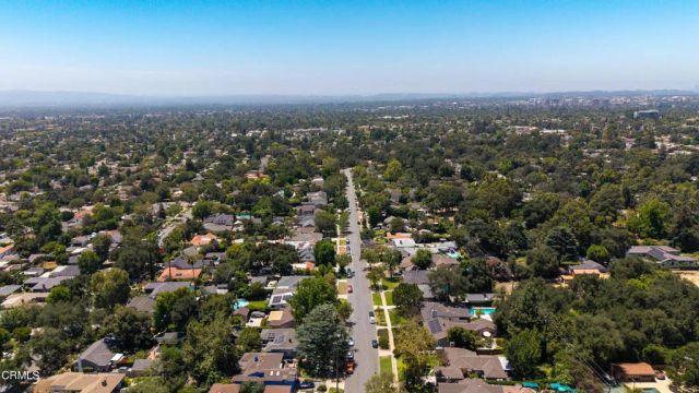 2043 Pepper Drive, Altadena, CA 91001