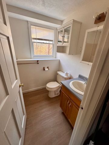 21 Park Dr, Attleboro, MA 02703