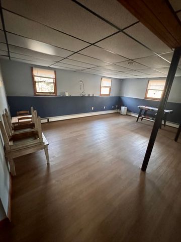 21 Park Dr, Attleboro, MA 02703