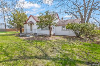 29229 Beverly Road, Romulus, MI 48174