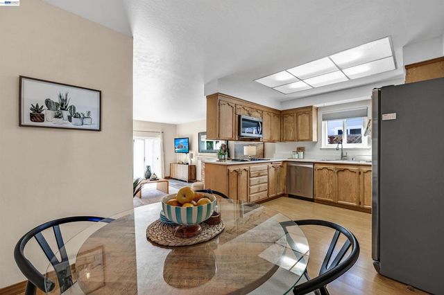 3623 Sutton Loop, Fremont, CA 94536