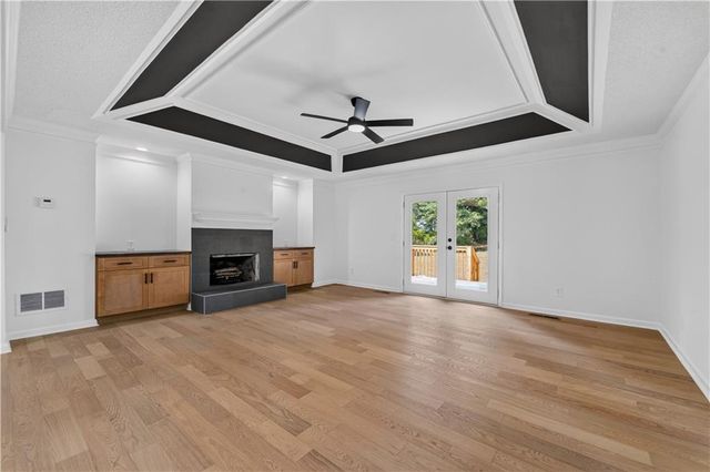 2125 Brandon Acres Drive, Buford, GA 30519
