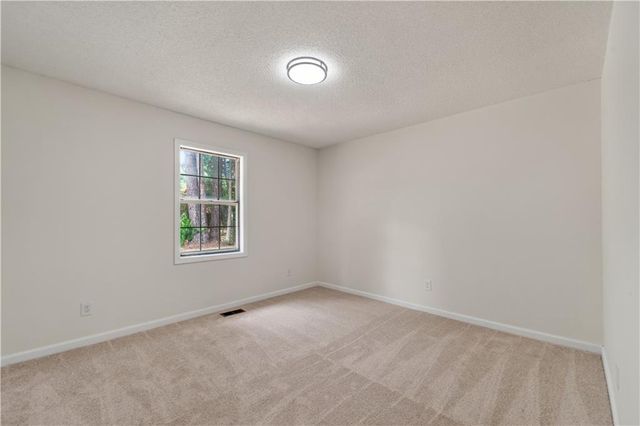 2125 Brandon Acres Drive, Buford, GA 30519