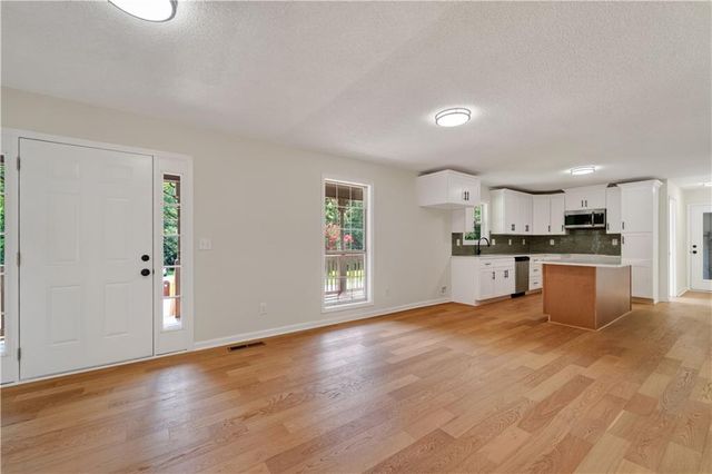 2125 Brandon Acres Drive, Buford, GA 30519