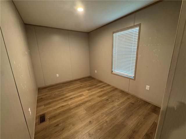 13 Holly Hill Dr, New Sewickley Twp, PA 15042