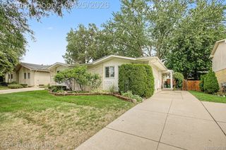 3222 Woodland Avenue, Royal Oak, MI 48073