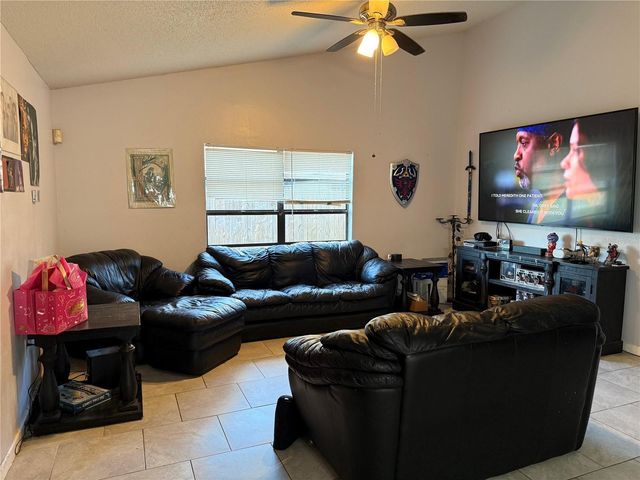 3916 MAGNOLIA LAKE LANE, Orlando, FL 32810