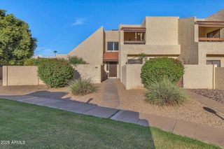 9814 N 5TH Street, Phoenix, AZ 85020