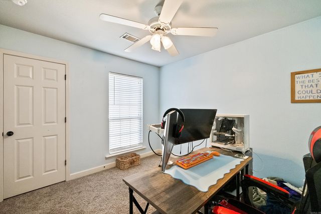 586 Crepe Myrtle, Cabot, AR 72023