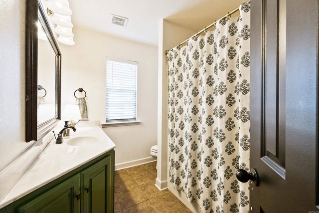 586 Crepe Myrtle, Cabot, AR 72023