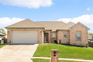 586 Crepe Myrtle, Cabot, AR 72023
