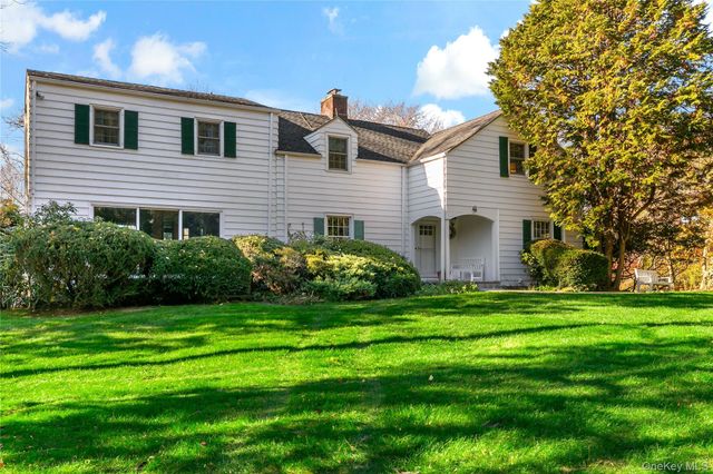 1050 Knollwood Road, White Plains, NY 10603