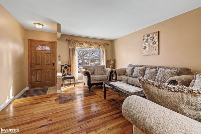 37755 Hacker Drive, Sterling Heights, MI 48310