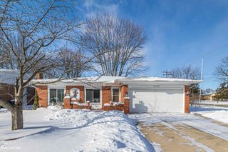 37755 Hacker Drive, Sterling Heights, MI 48310