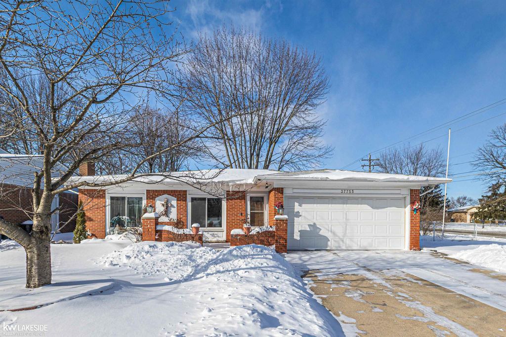 37755 Hacker Drive, Sterling Heights, MI 48310