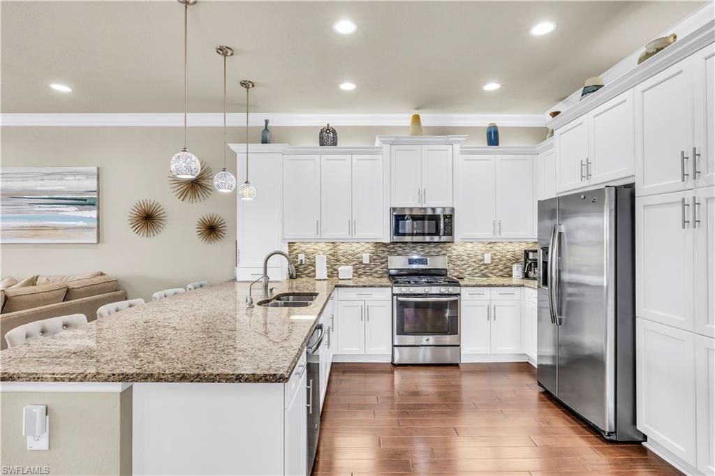 4193 Amelia WAY, NAPLES, FL 34119 — photo 4