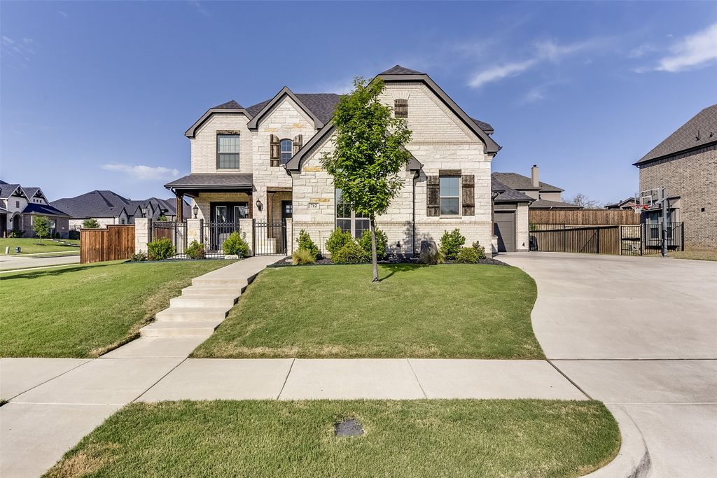 712 Toby Trail, Mansfield, TX 76063