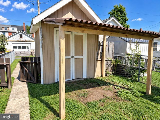 345 YORK AVE, Lansdale, PA 19446