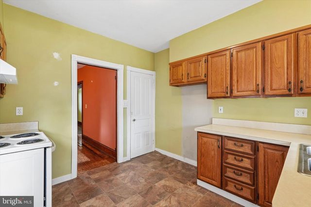 345 YORK AVE, Lansdale, PA 19446