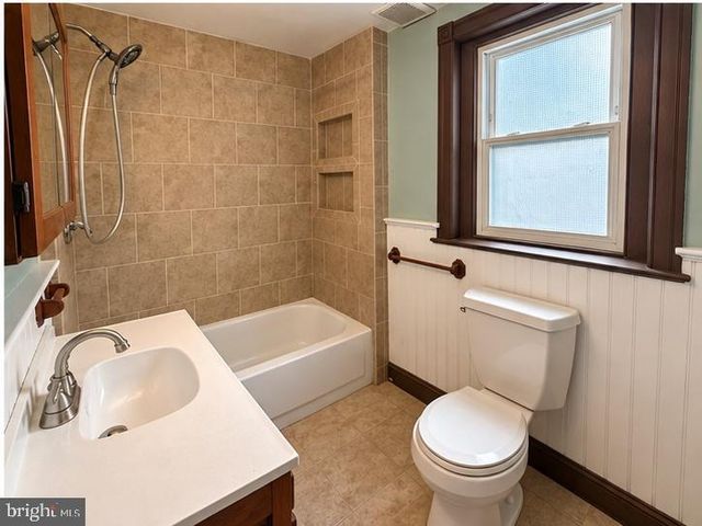 345 YORK AVE, Lansdale, PA 19446