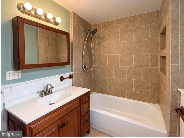 345 YORK AVE, Lansdale, PA 19446