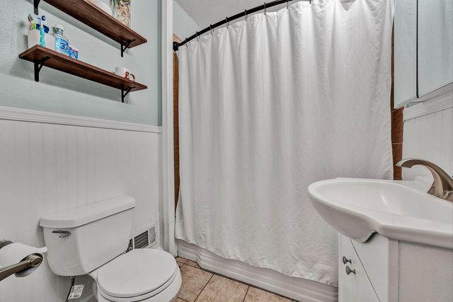 3402 Westmoreland DR, Roanoke, VA 24018