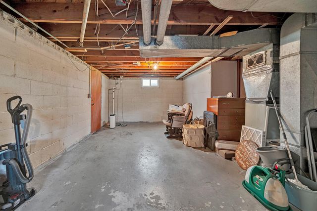 3402 Westmoreland DR, Roanoke, VA 24018