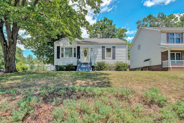 3402 Westmoreland DR, Roanoke, VA 24018