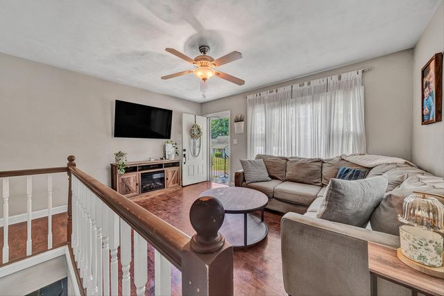3402 Westmoreland DR, Roanoke, VA 24018