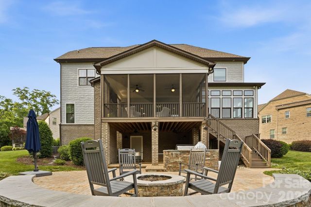 2256 Rock Creek Drive, Charlotte, NC 28226