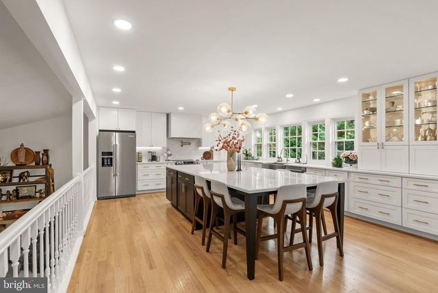 13459 STREAM VALLEY DR, Chantilly, VA 20151
